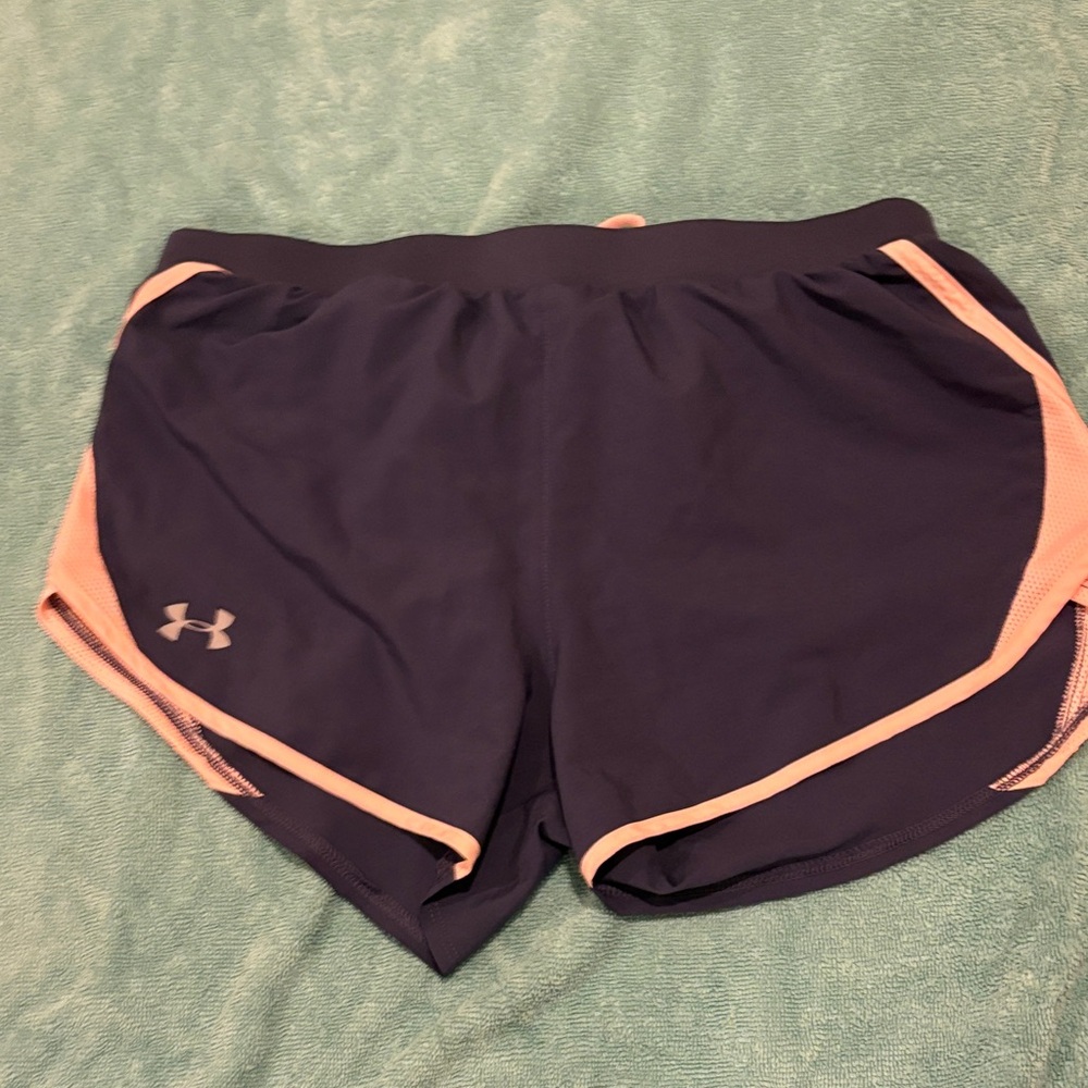 Under Armour Women's Athletic Shorts medium.